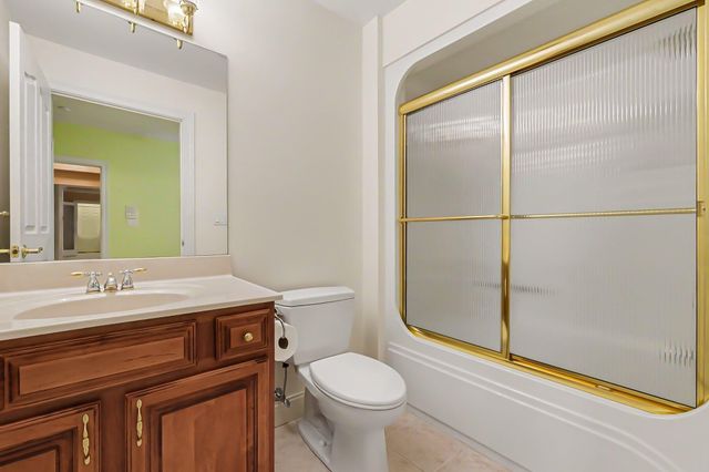 3189 Manor Hill, Latonia, KY 41015