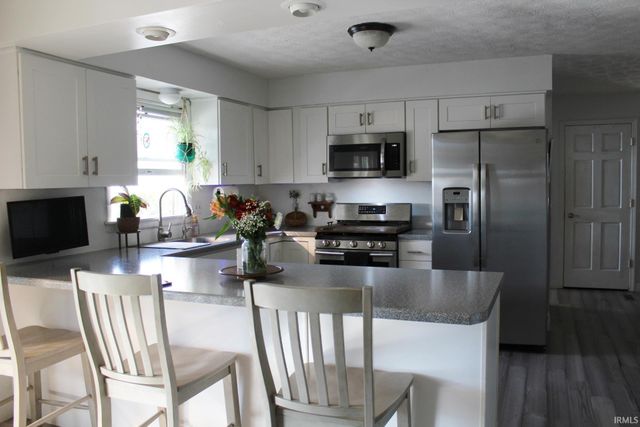 5638 E 400 N, Monticello, IN 47960