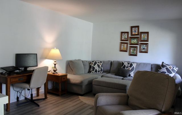 5638 E 400 N, Monticello, IN 47960