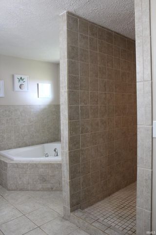 5638 E 400 N, Monticello, IN 47960