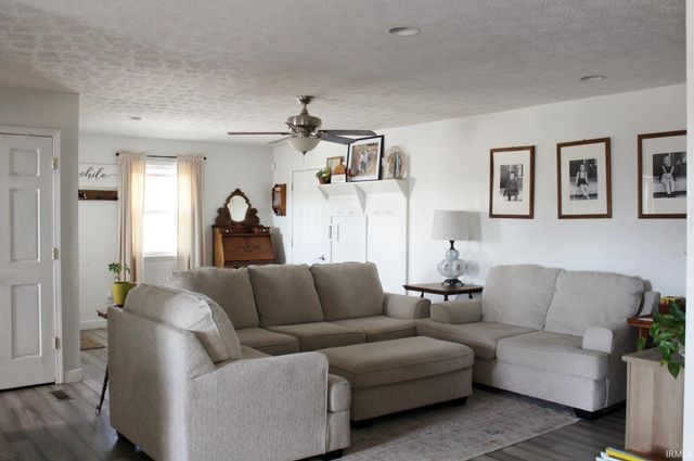 5638 E 400 N, Monticello, IN 47960