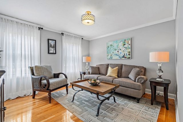 16 Christopher Dr, Grafton, MA 01519