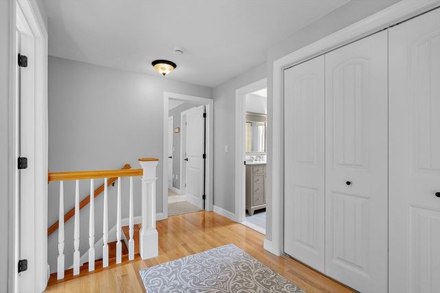 16 Christopher Dr, Grafton, MA 01519