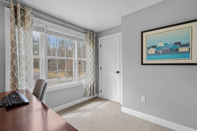 16 Christopher Dr, Grafton, MA 01519