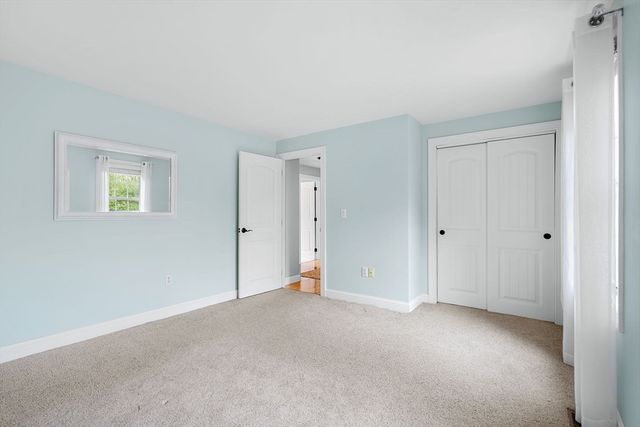 16 Christopher Dr, Grafton, MA 01519