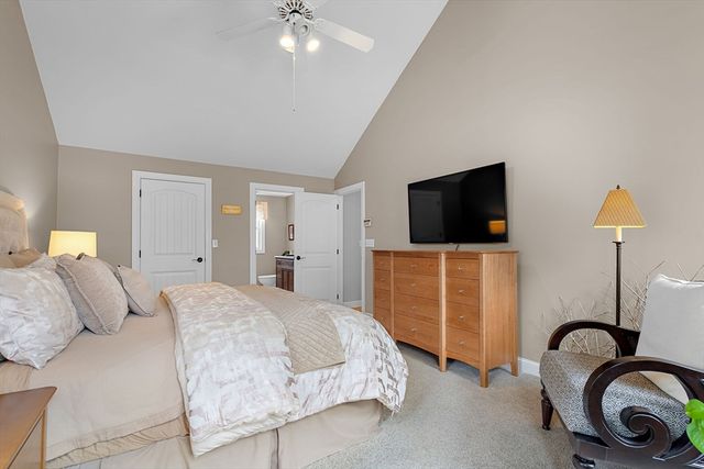 16 Christopher Dr, Grafton, MA 01519