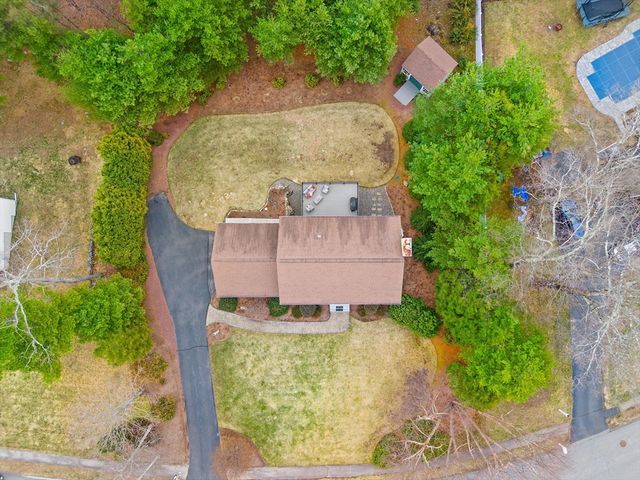 16 Christopher Dr, Grafton, MA 01519