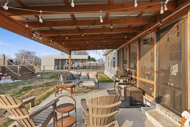 243 Highway 285 N, Greenbrier, AR 72058