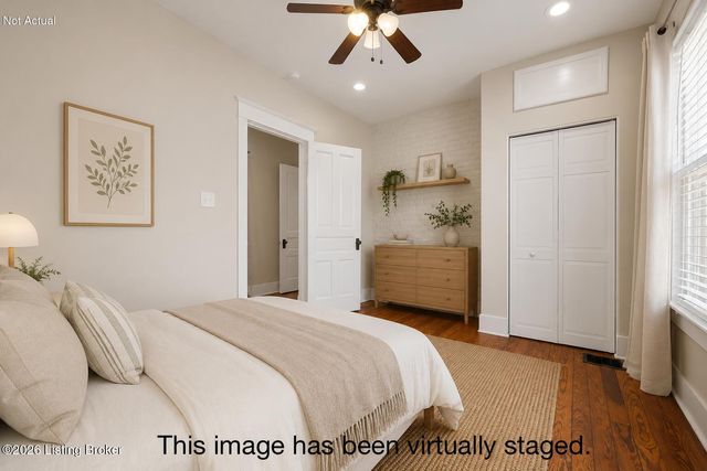 1019 Lydia St, Louisville, KY 40217