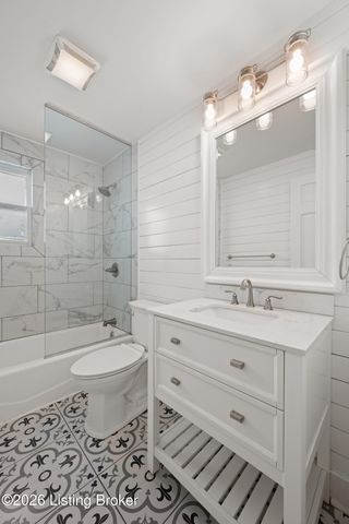 1019 Lydia St, Louisville, KY 40217