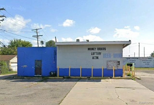 6701 E 7 Mile Road, Detroit, MI 48234