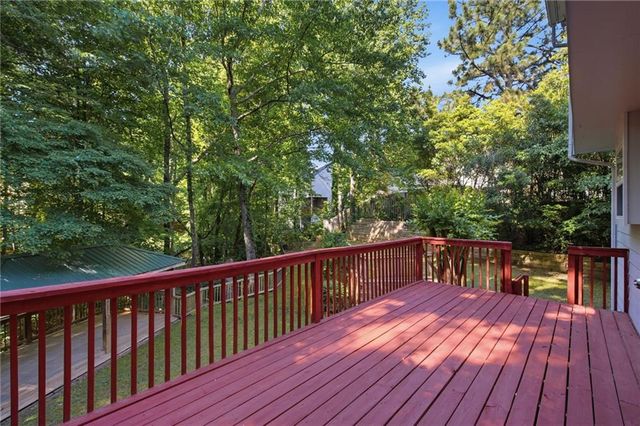 3385 Northcliff Drive, Suwanee, GA 30024