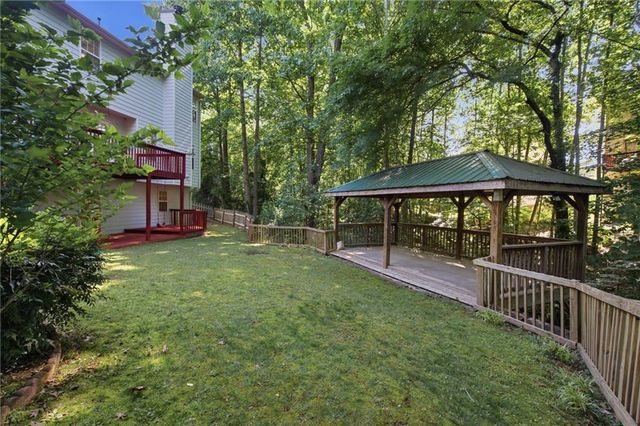 3385 Northcliff Drive, Suwanee, GA 30024