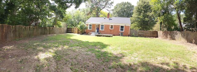 704 N King Charles Road, Raleigh, NC 27610