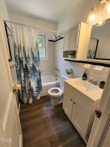 704 N King Charles Road, Raleigh, NC 27610