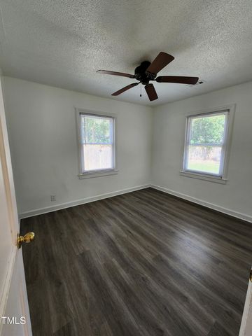 704 N King Charles Road, Raleigh, NC 27610