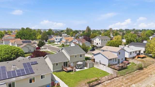 6525 S 4015 W, Taylorsville, UT 84129