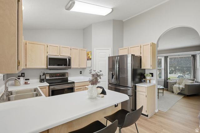 6525 S 4015 W, Taylorsville, UT 84129