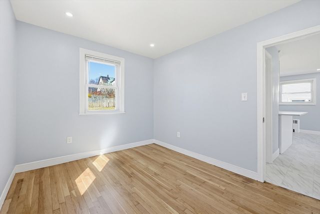 185 Suffolk Ave, Revere, MA 02151