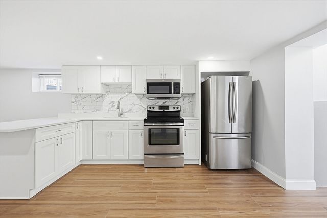 185 Suffolk Ave, Revere, MA 02151