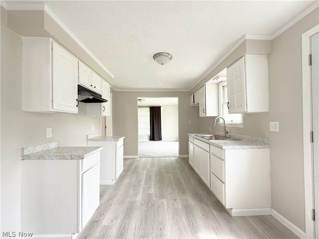 1615 Lehigh Avenue, Lorain, OH 44052
