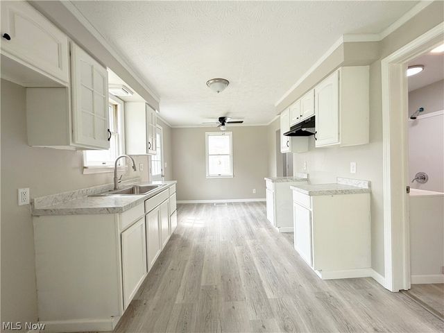 1615 Lehigh Avenue, Lorain, OH 44052