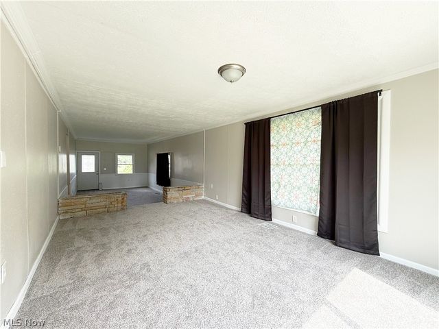 1615 Lehigh Avenue, Lorain, OH 44052