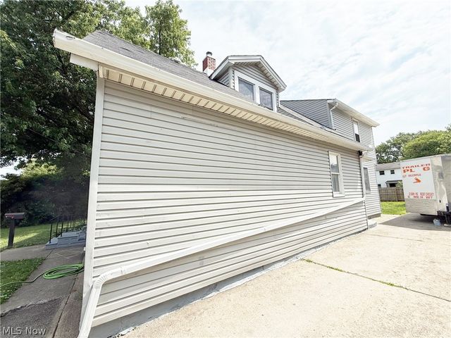 1615 Lehigh Avenue, Lorain, OH 44052