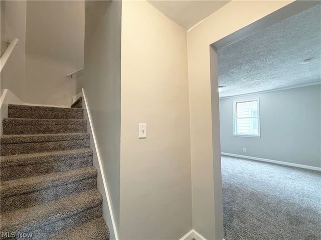 1615 Lehigh Avenue, Lorain, OH 44052