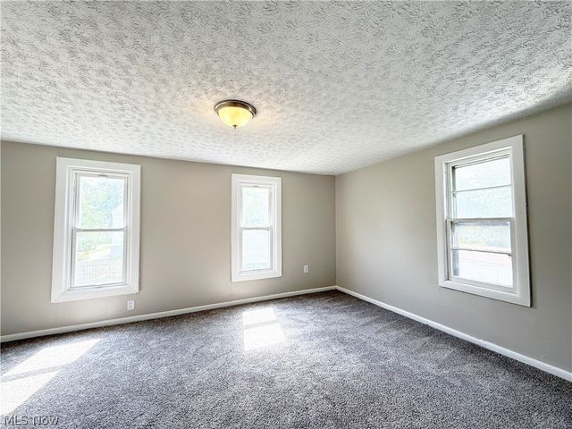1615 Lehigh Avenue, Lorain, OH 44052