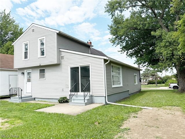 1615 Lehigh Avenue, Lorain, OH 44052