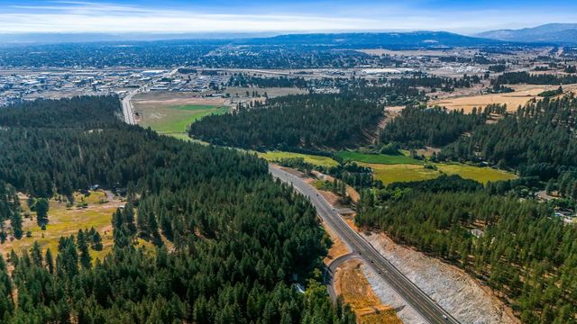 5522 E Bigelow Gulch Rd, Spokane, WA 99217