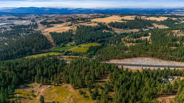 5522 E Bigelow Gulch Rd, Spokane, WA 99217