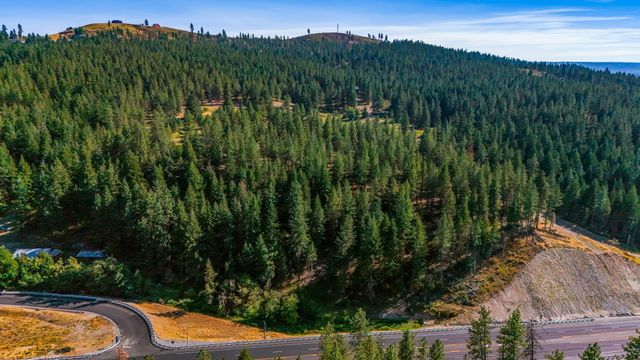 5522 E Bigelow Gulch Rd, Spokane, WA 99217