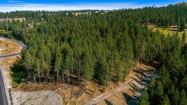 5522 E Bigelow Gulch Rd, Spokane, WA 99217