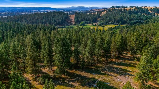 5522 E Bigelow Gulch Rd, Spokane, WA 99217