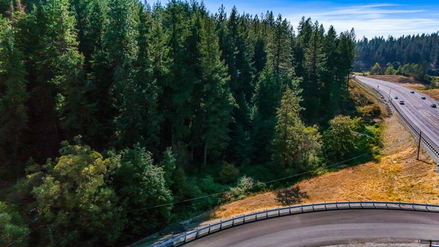 5522 E Bigelow Gulch Rd, Spokane, WA 99217