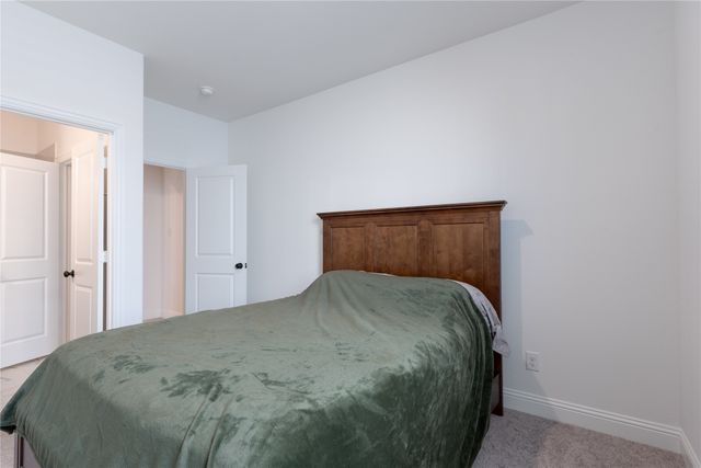 5200 Woodway Drive, Denton, TX 76226