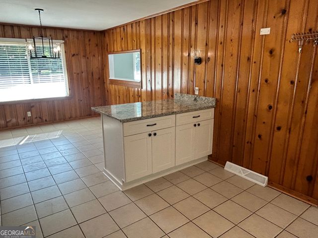 2 Ford Road SE, Rome, GA 30161