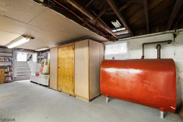 836 S Park Ave, Linden City, NJ 07036