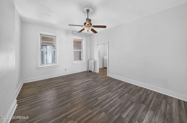 132 4th Avenue, Roebling, NJ 08554