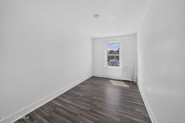 132 4th Avenue, Roebling, NJ 08554