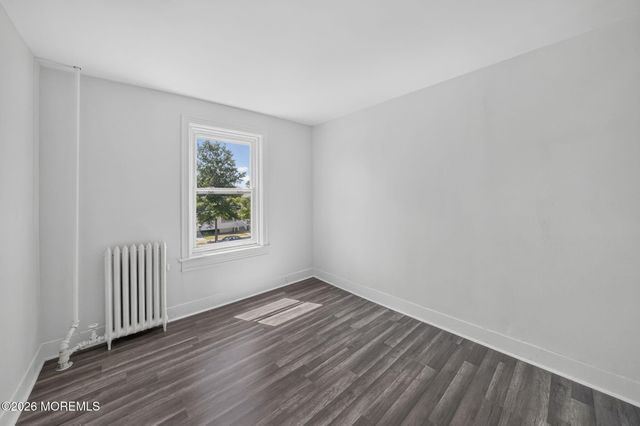 132 4th Avenue, Roebling, NJ 08554