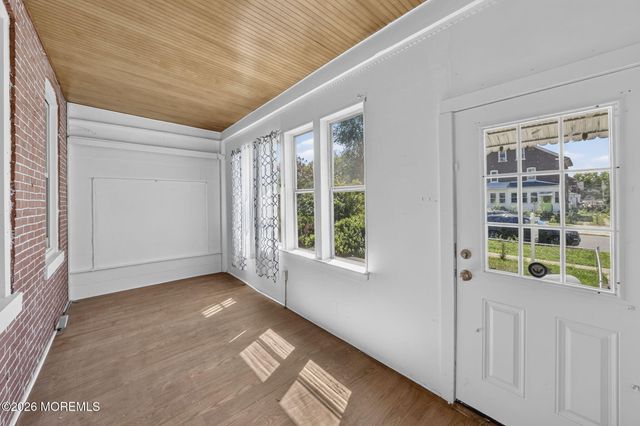 132 4th Avenue, Roebling, NJ 08554