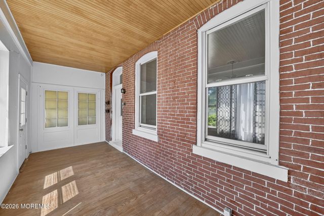 132 4th Avenue, Roebling, NJ 08554