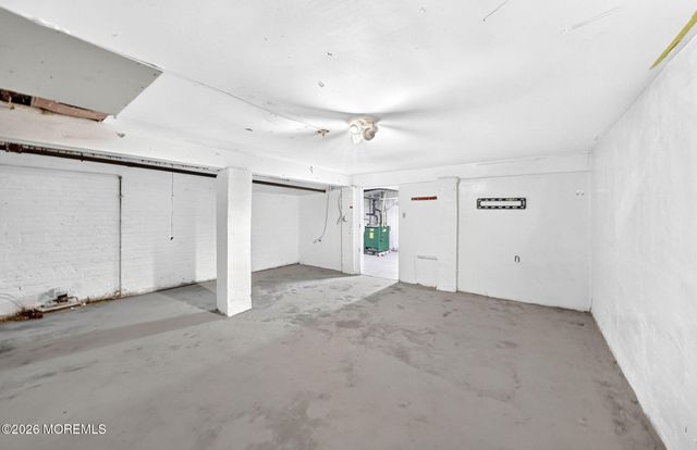 132 4th Avenue, Roebling, NJ 08554