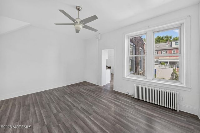 132 4th Avenue, Roebling, NJ 08554