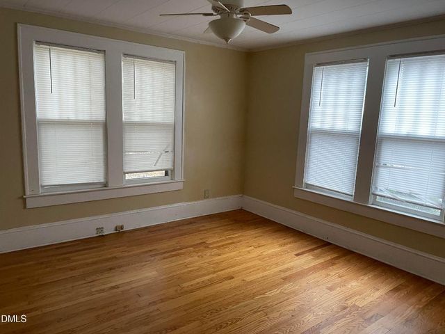 2012 Chapel Hill Road, Burlington, NC 27215