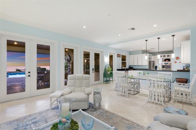 518 58TH STREET, Holmes Beach, FL 34217