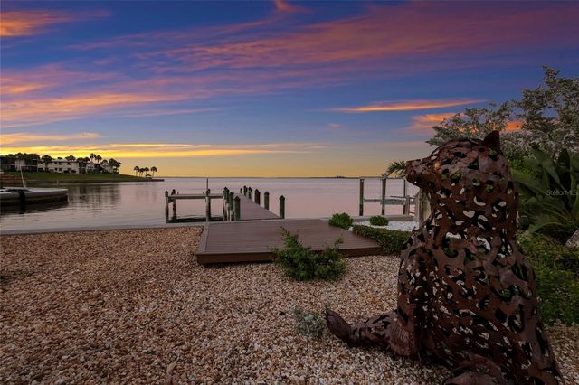 518 58TH STREET, Holmes Beach, FL 34217